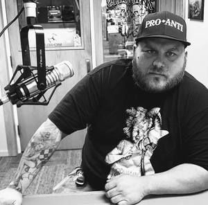 Meet your Posher, Dennis